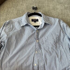Brooks Brothers Blue and White Casual Button Down Shirt